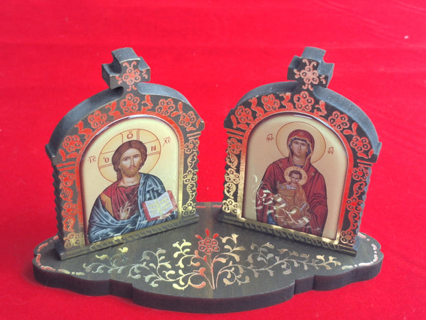 Wooden stand with icons (SDT)