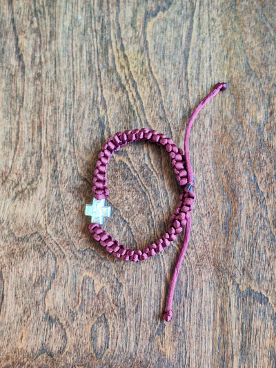 Silk Bracelet with 33 knots, Burgundy